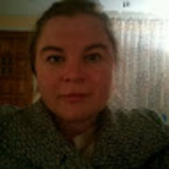 Meet your Posher, Liyene - Picture 1 of 1